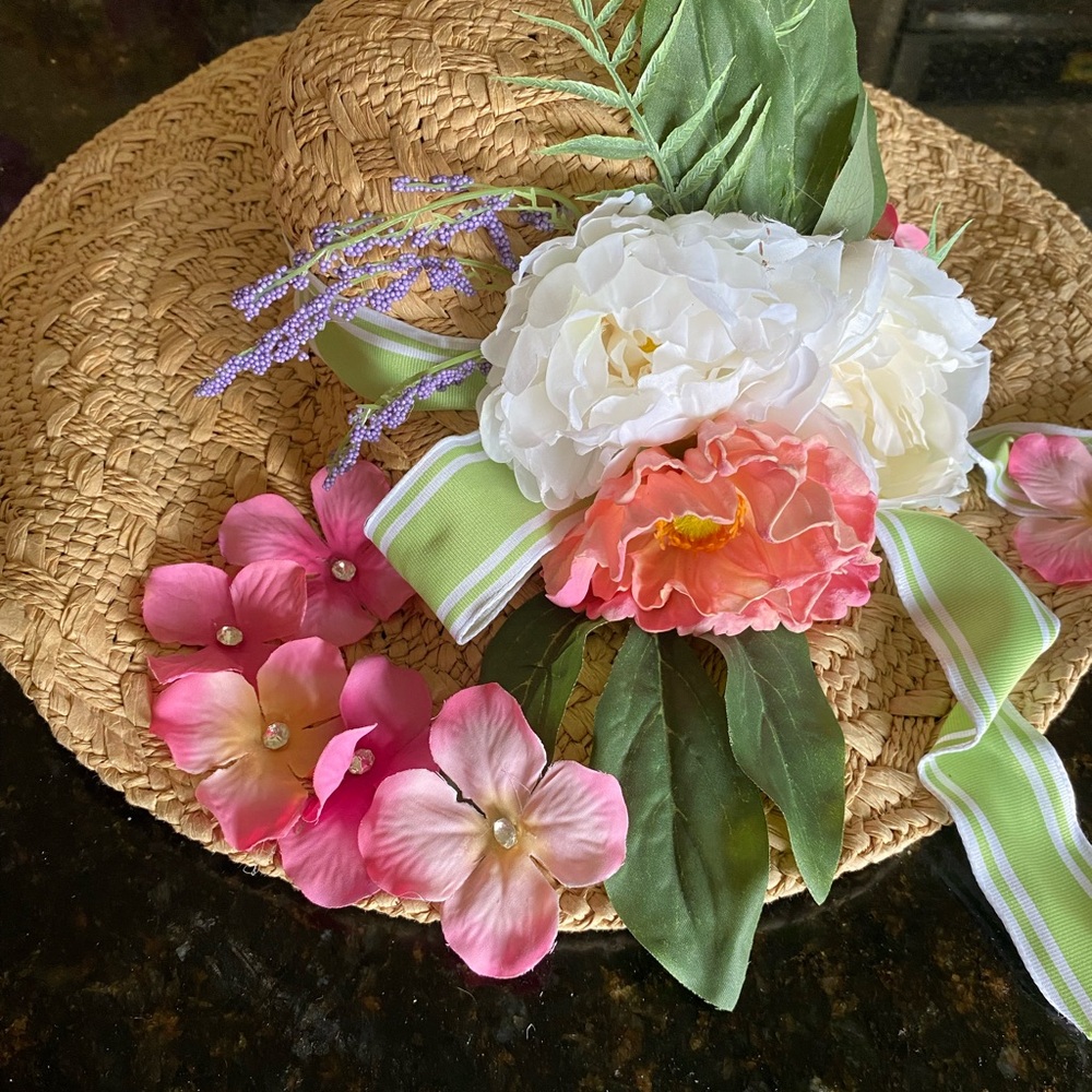 Ladies Silk Floral Straw Hat with pearl accents - perfect fit Easter/ spring .